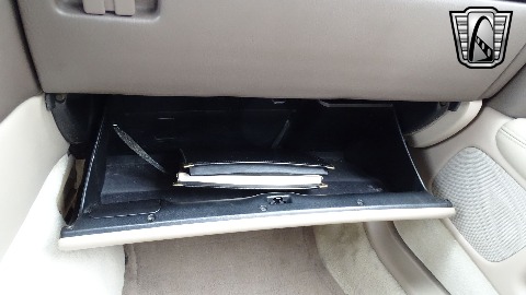 1996 Lexus LS400 image 143