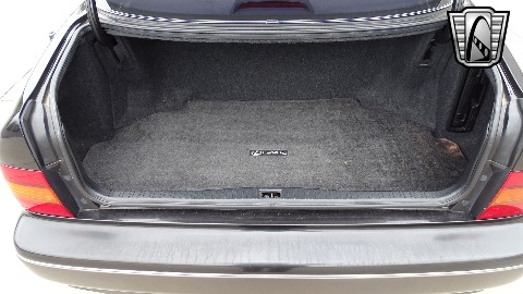 1996 Lexus LS400 image 74