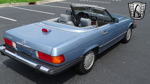 1987 Mercedes-Benz 560SL image 107