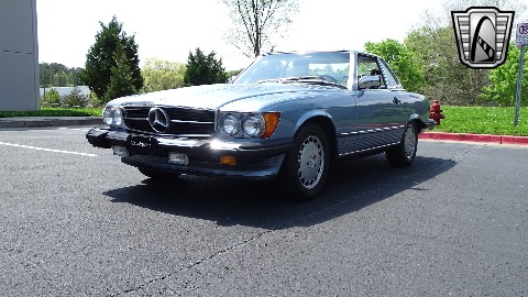 1987 Mercedes-Benz 560SL image 30