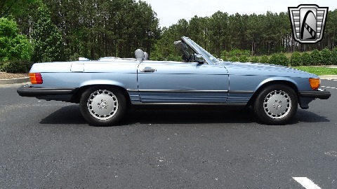 1987 Mercedes-Benz 560SL image 108