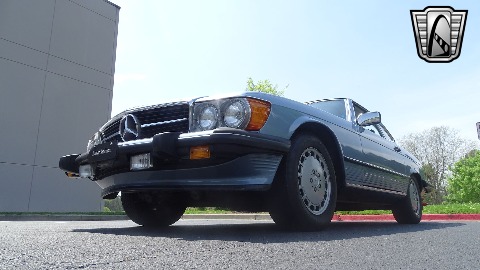 1987 Mercedes-Benz 560SL image 6