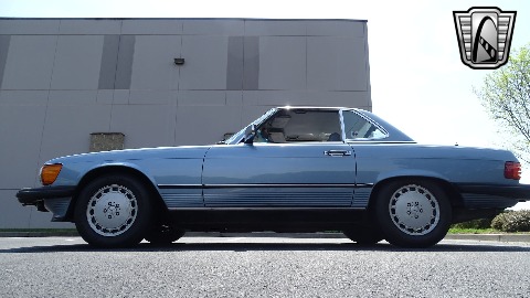 1987 Mercedes-Benz 560SL image 8