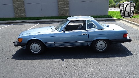 1987 Mercedes-Benz 560SL image 34