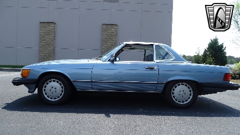 1987 Mercedes-Benz 560SL image 9