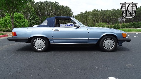 1987 Mercedes-Benz 560SL image 90