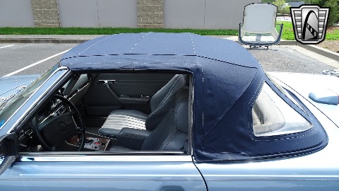 1987 Mercedes-Benz 560SL image 92