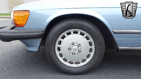 1987 Mercedes-Benz 560SL image 120