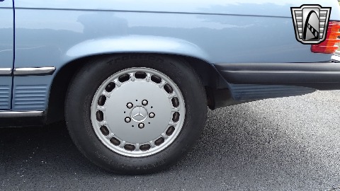 1987 Mercedes-Benz 560SL image 121