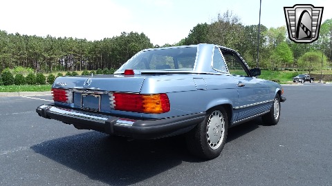 1987 Mercedes-Benz 560SL image 18
