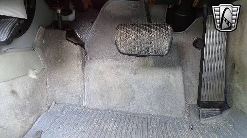 1987 Mercedes-Benz 560SL image 70