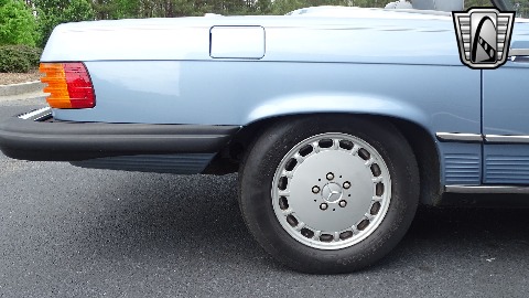 1987 Mercedes-Benz 560SL image 122