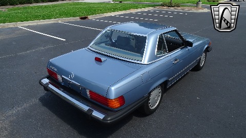 1987 Mercedes-Benz 560SL image 19