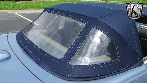 1987 Mercedes-Benz 560SL image 97