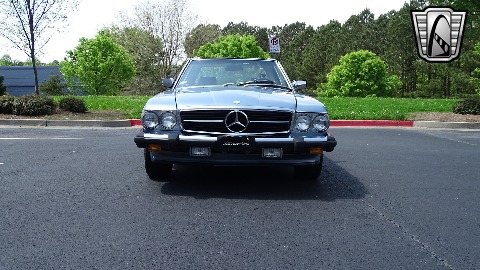 1987 Mercedes-Benz 560SL image 27