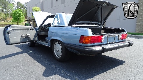 1987 Mercedes-Benz 560SL image 53