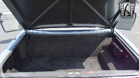 1987 Mercedes-Benz 560SL image 79