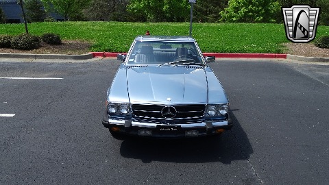 1987 Mercedes-Benz 560SL image 28