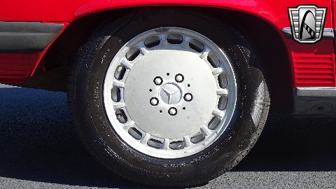 1989 Mercedes-Benz 560SL image 110