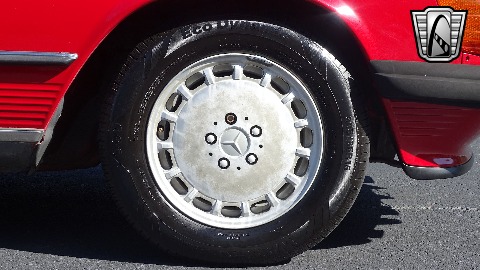 1989 Mercedes-Benz 560SL image 111