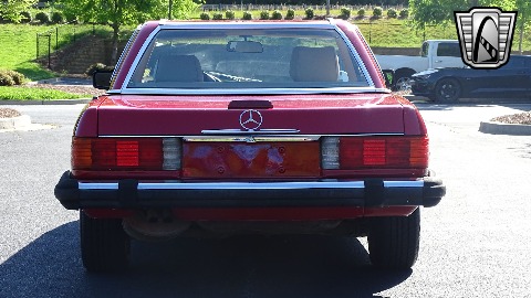 1989 Mercedes-Benz 560SL image 16