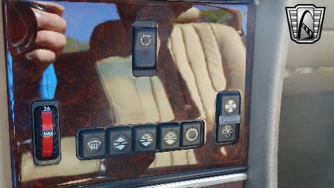 1989 Mercedes-Benz 560SL image 96