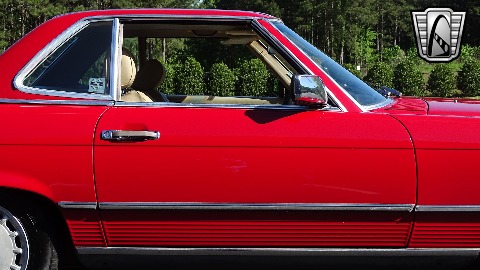 1989 Mercedes-Benz 560SL image 46