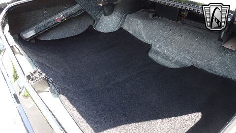 1966 Chevrolet Impala image 110