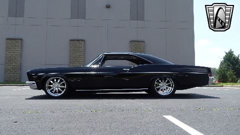 1966 Chevrolet Impala image 8