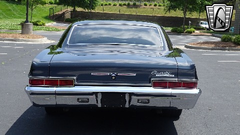 1966 Chevrolet Impala image 15