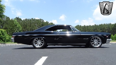 1966 Chevrolet Impala image 20