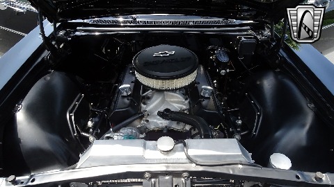 1966 Chevrolet Impala image 99