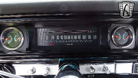 1966 Chevrolet Impala image 74