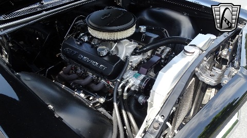 1966 Chevrolet Impala image 100