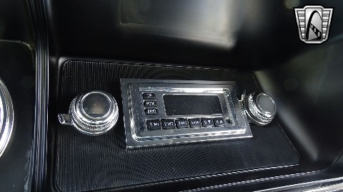 1966 Chevrolet Impala image 80