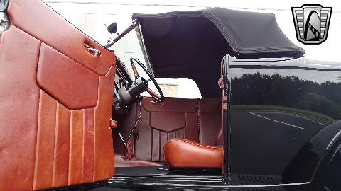 1932 Ford Roadster image 82