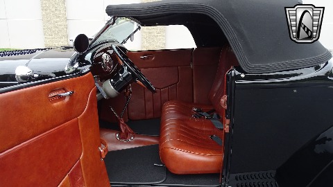 1932 Ford Roadster image 83