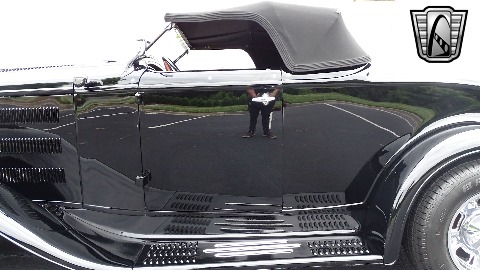 1932 Ford Roadster image 34