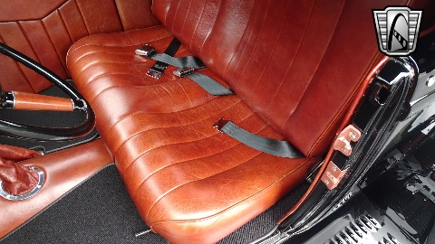 1932 Ford Roadster image 86