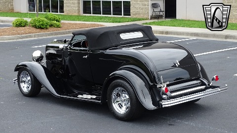 1932 Ford Roadster image 14
