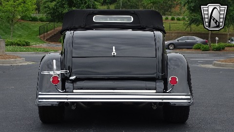 1932 Ford Roadster image 16