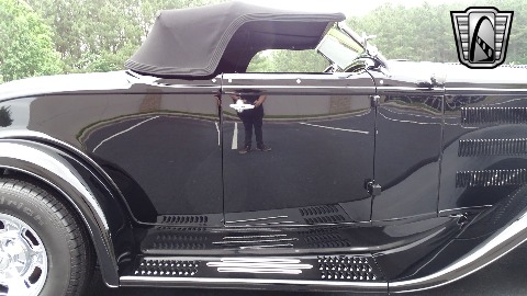 1932 Ford Roadster image 46