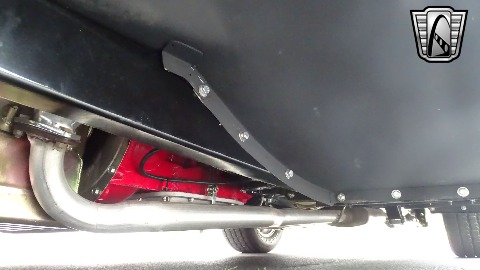 1932 Ford Roadster image 54