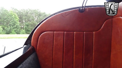 1932 Ford Roadster image 80