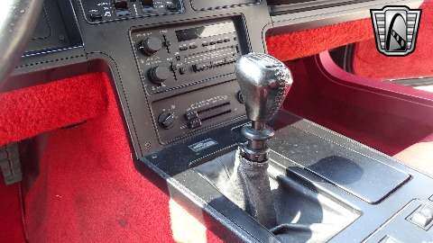 1985 Chevrolet Corvette image 80