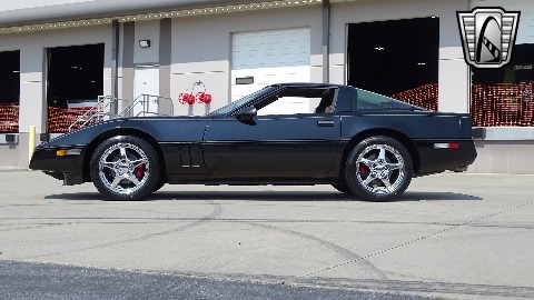 1985 Chevrolet Corvette image 9