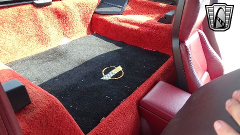 1985 Chevrolet Corvette image 87