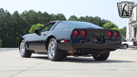 1985 Chevrolet Corvette image 12
