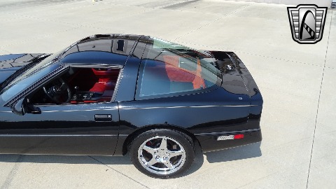 1985 Chevrolet Corvette image 39