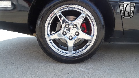 1985 Chevrolet Corvette image 43